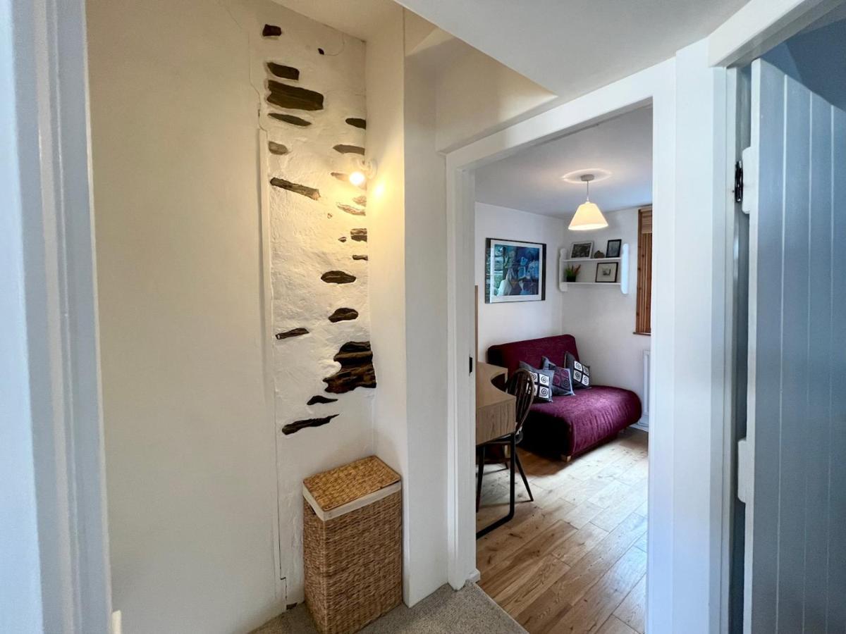 Pass The Keys 64 Church Street Characterful 2-Bed Cottage In The Heart Of Town Kingsbridge (Devon) Exterior photo